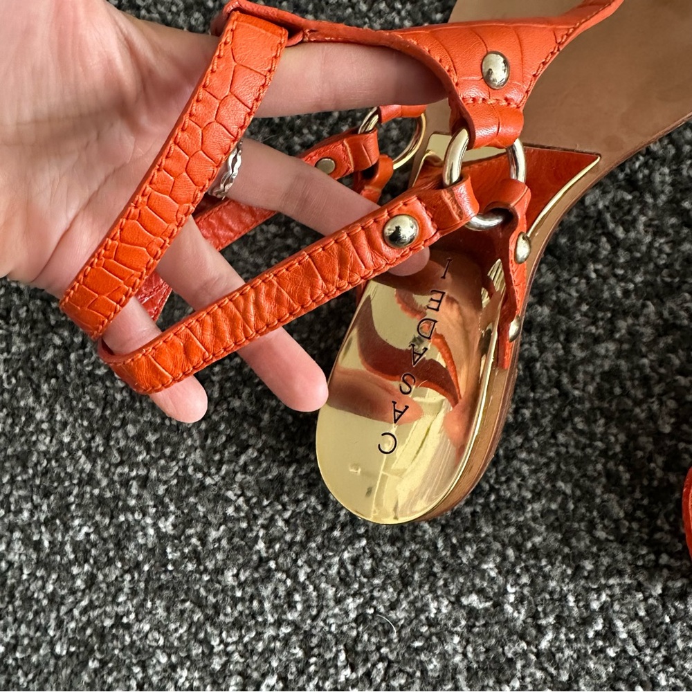 Casadei Orange Croc Embossed Studded Thong Flat Sandals Made In Italy - Picture 2 of 10
